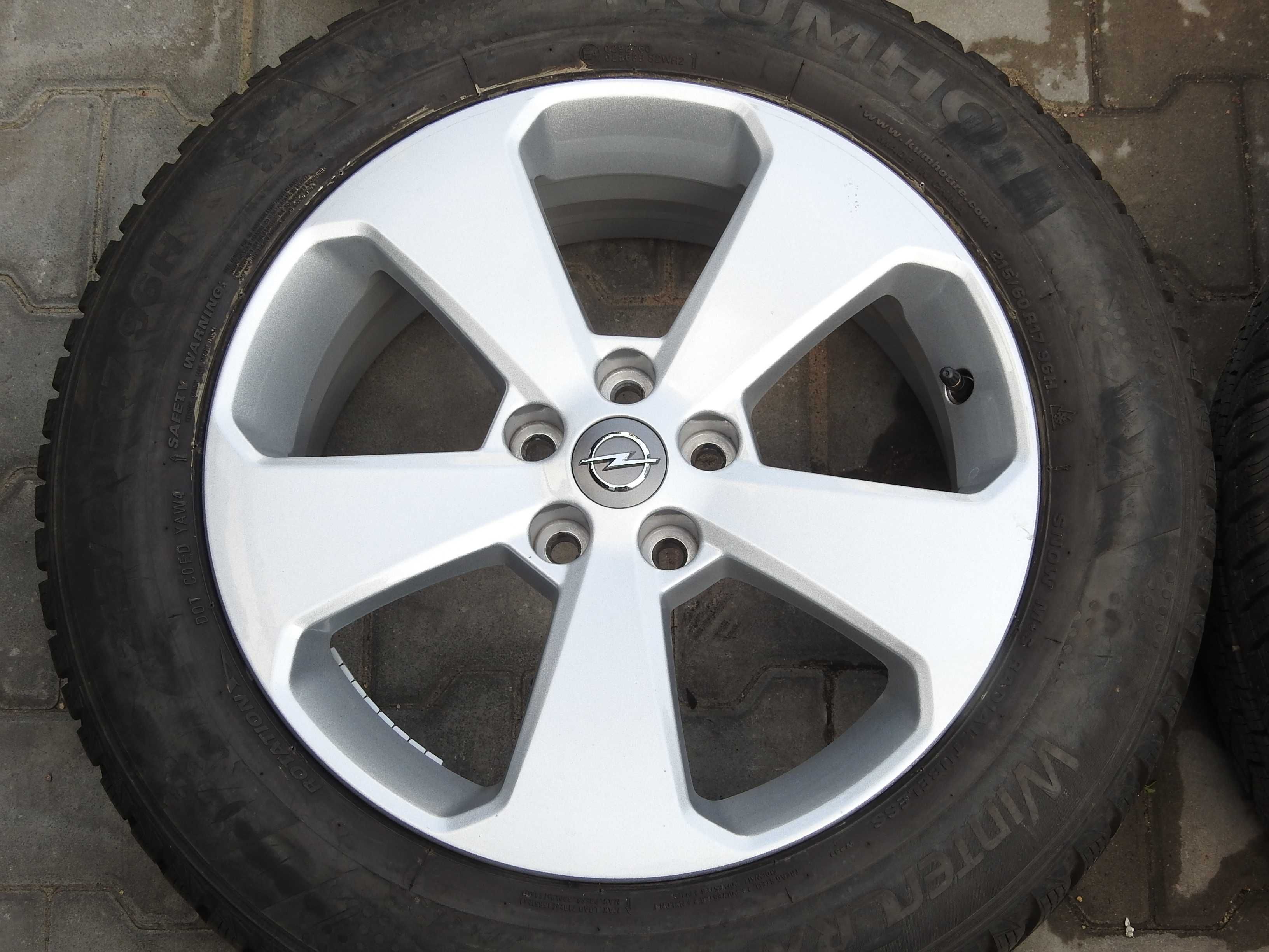 4x Alufelgi 5x105 17'' 7J ET 38 Opel z czujnikaki cisnienia TPMS