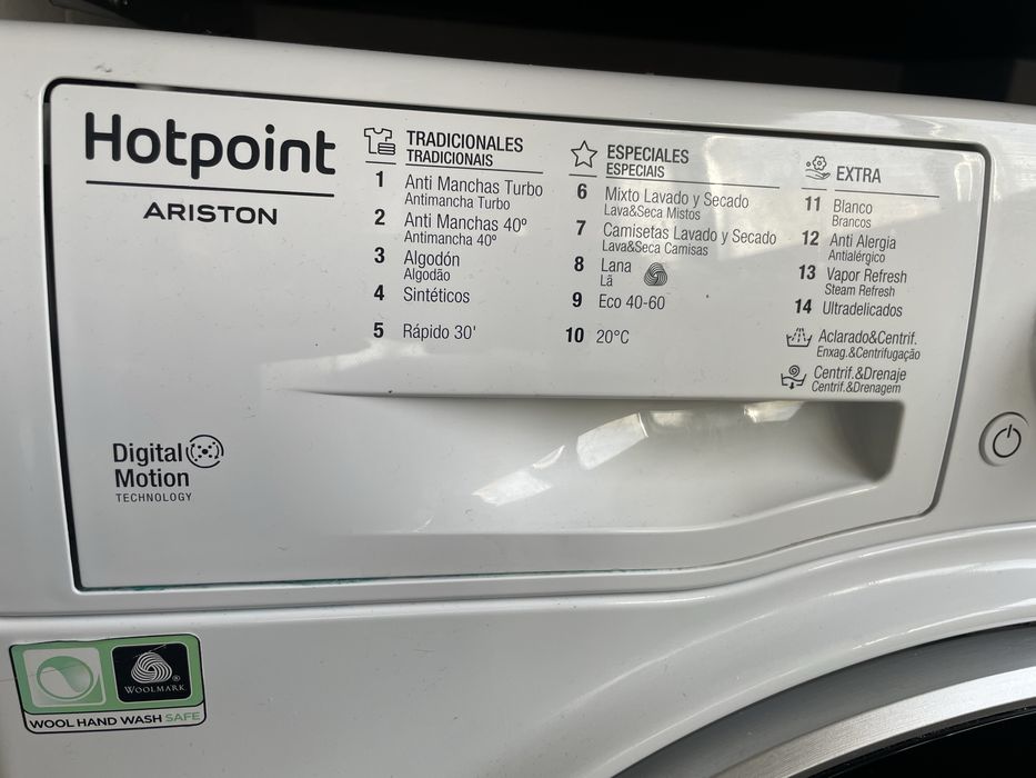 Máquina de Lavar e Secar Roupa Ariston Hotpoint