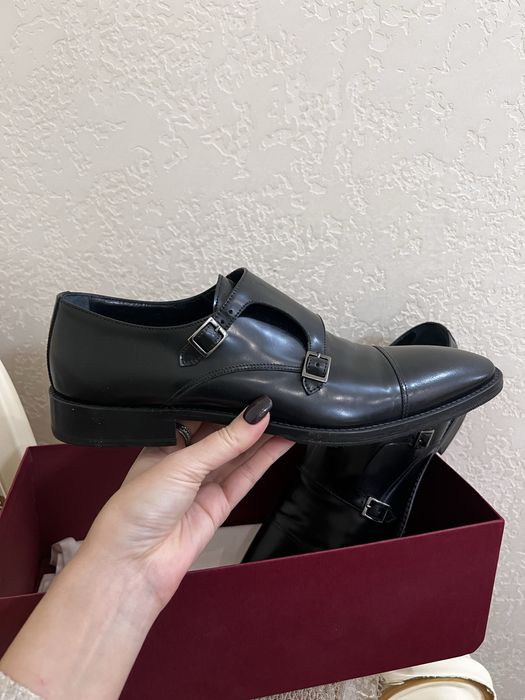 продам мужские кожанные туфли Zilli