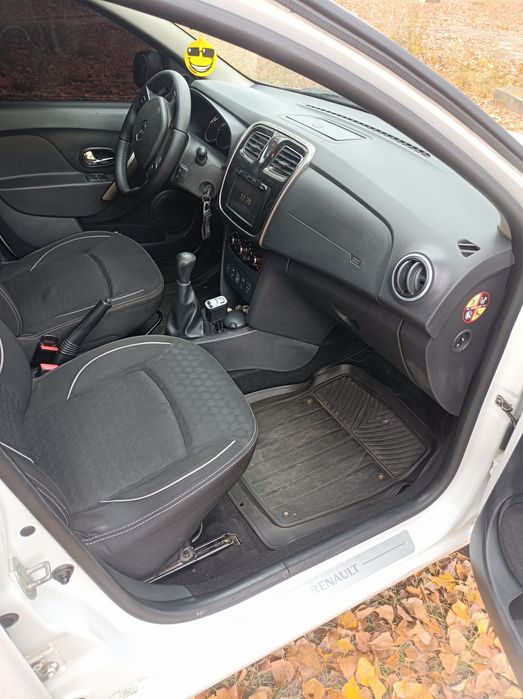 Продам Рено логан 2