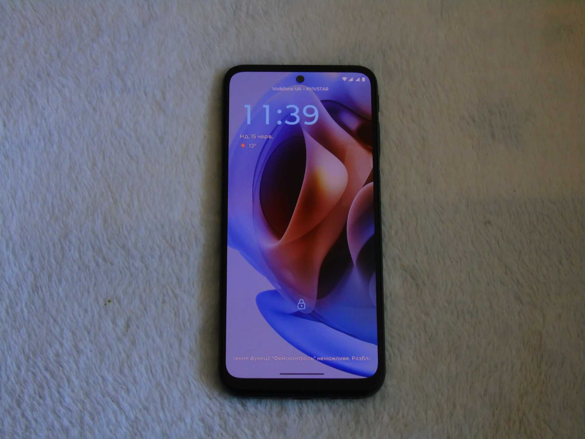 Motorola G31 в чудовому стані яскравий OLED екран 3 камери 4\64 коробк