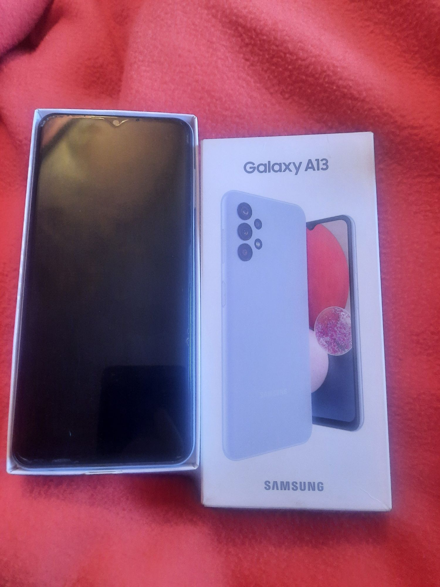 СРОЧНО ПРОДАМ! Самсунг Galaxy A13 и планшет