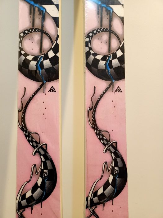 Nowe narty skiturowe freestyle K2 miss demeanor z wiązaniami