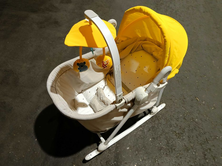 KoŁyska / Huśtawka KinderKraft 5 w 1 Unimo Unimo Up, żółta