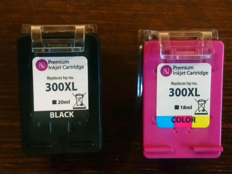 Tusz HP300 XL po regeneracji - kolor i czarny.