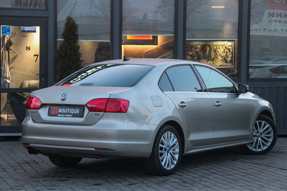 Продам Volkswagen Jetta 2014