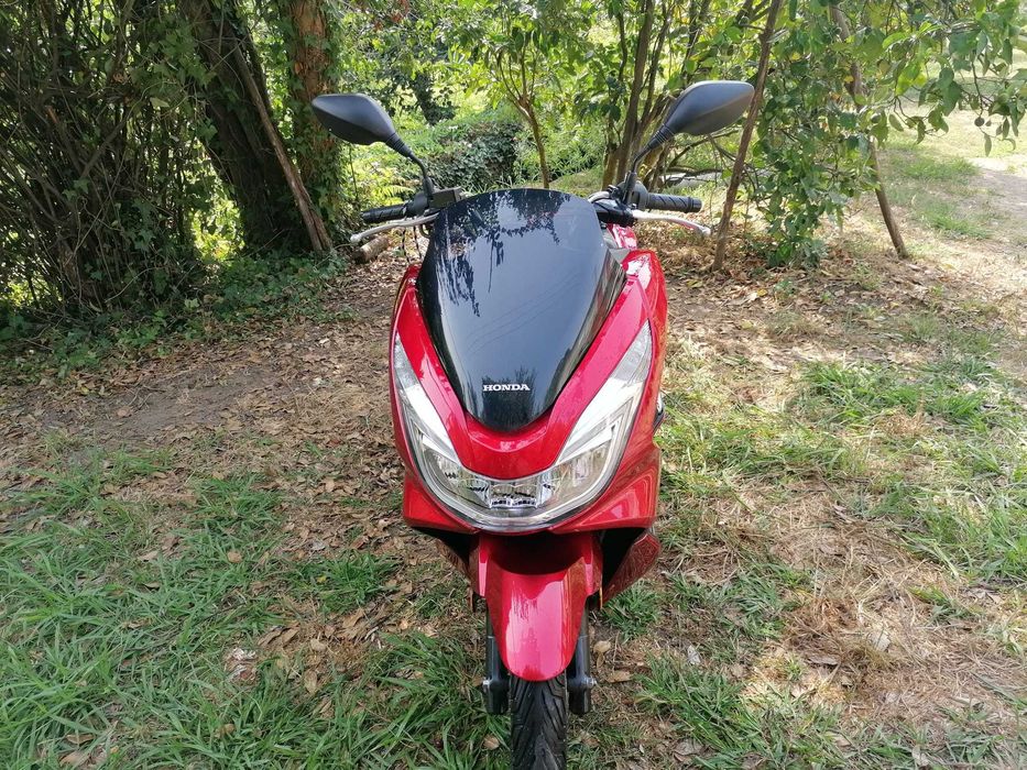 Honda PCX 125 como nova