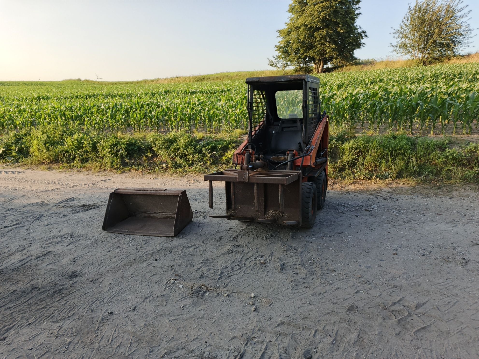 Bobcat BELLE 7250 / miniładowarka  90cm 3 cylindry Perkins