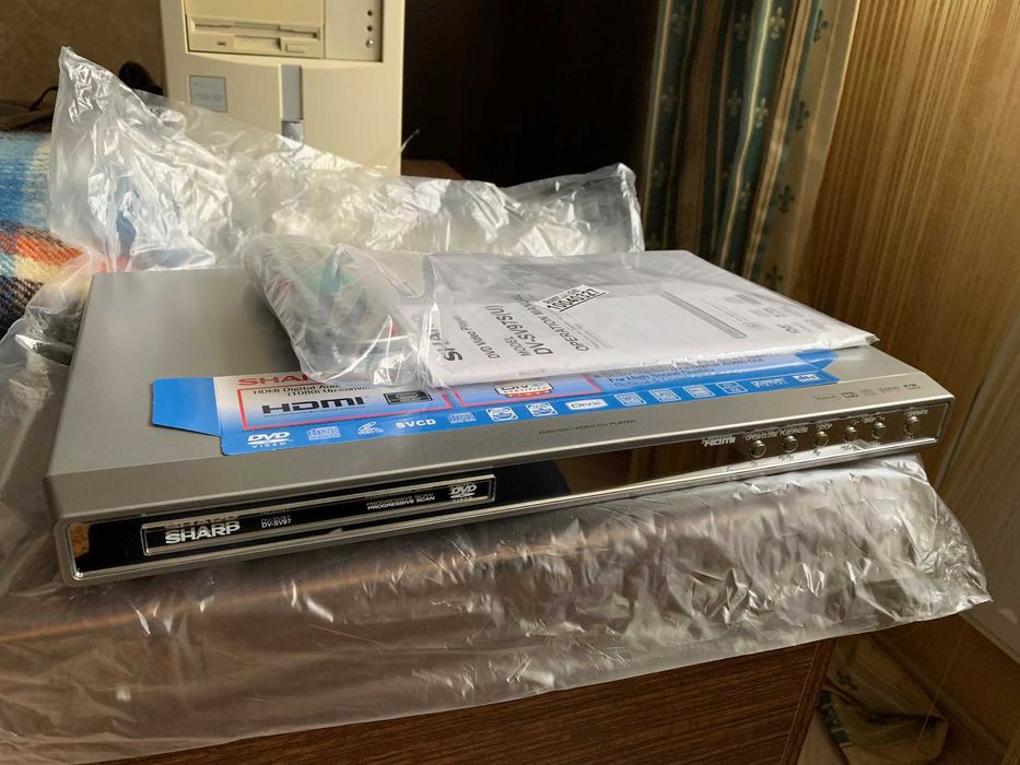 DVD відео-плеєр SHARP DV-SV97S(U)