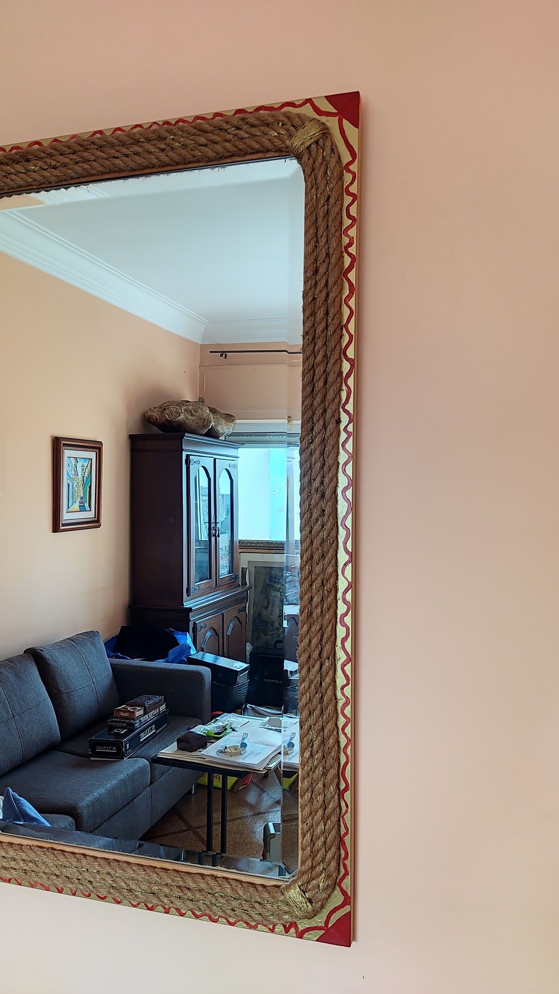 Espelho rústico, com decoração artesanal, feita á mão