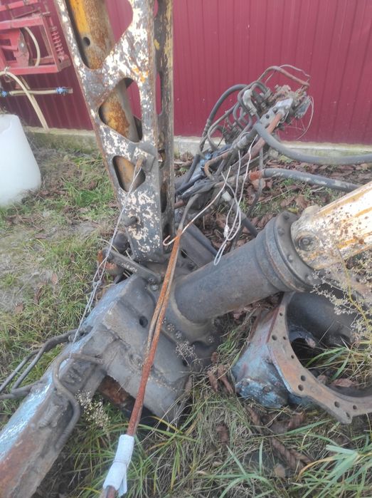 Кран маніпулятор 1т.довжина стріли 4.5м