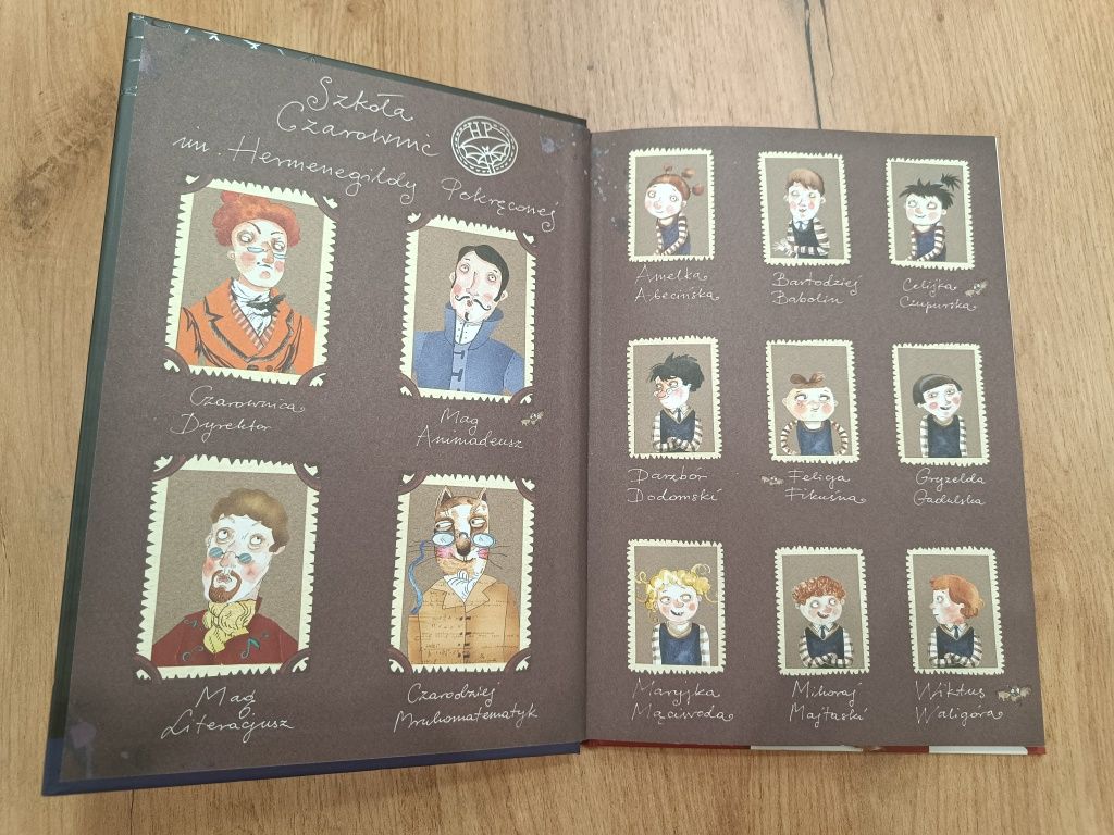 Książka Szkoła Czarownic Anna Sójka