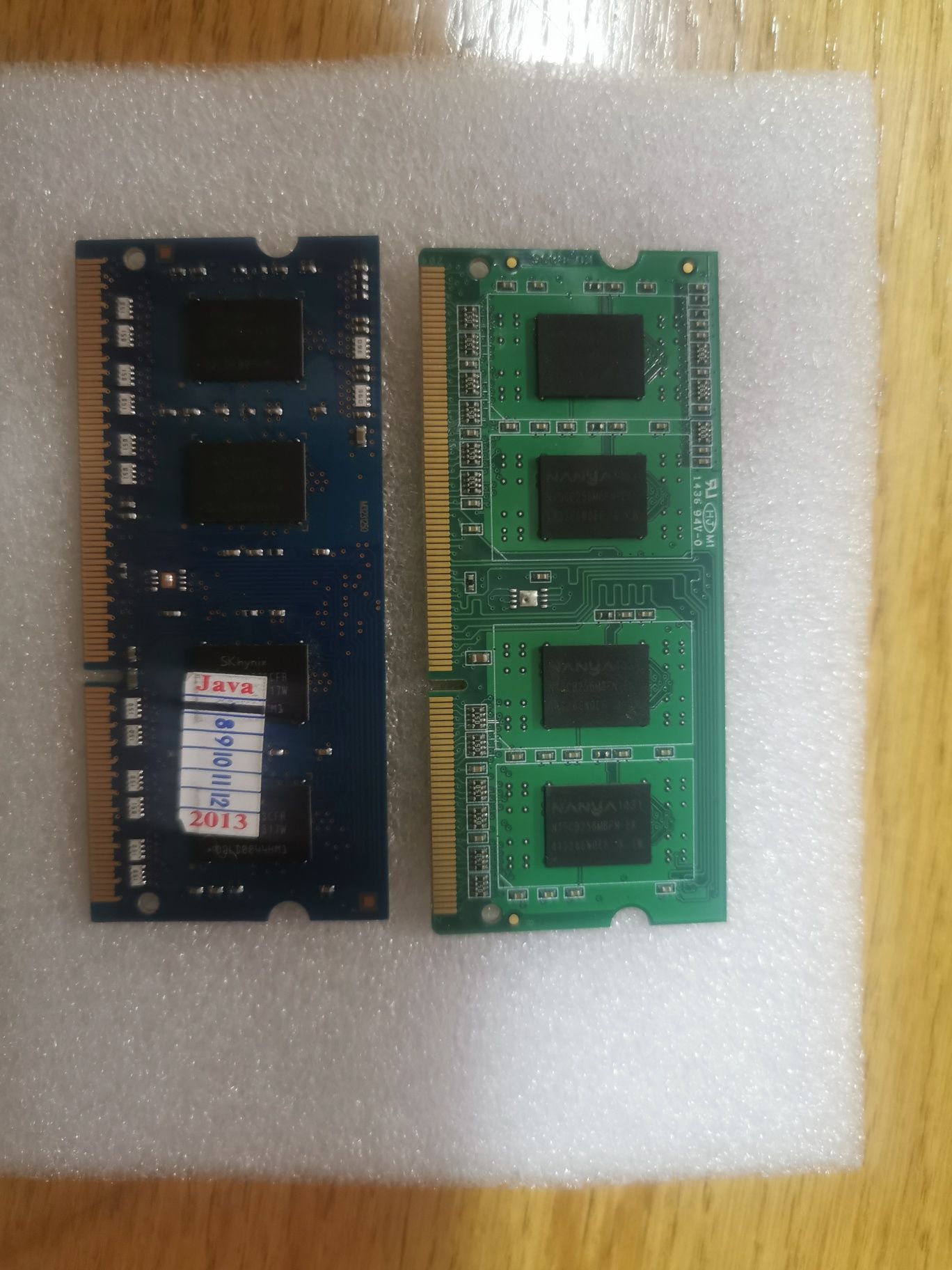 Оперативна пам'ять DDR 3 SODIMM 2*2GB