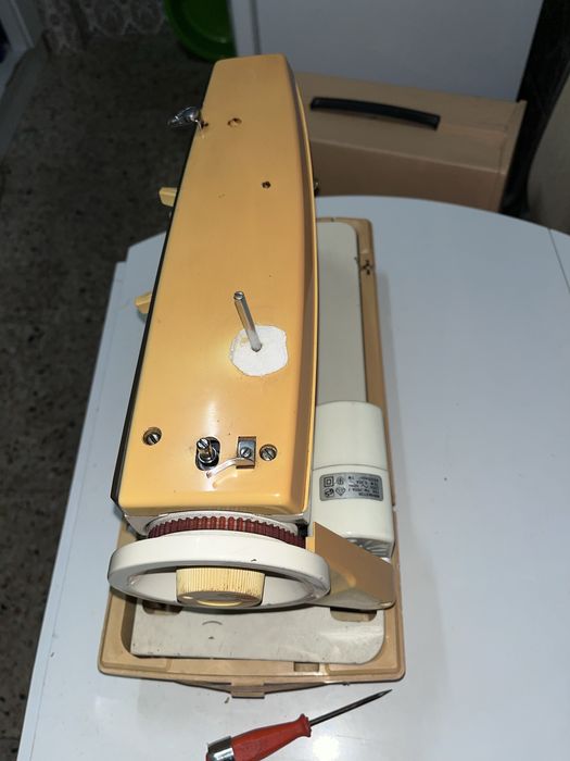 Máquina de Costura Singer 1247