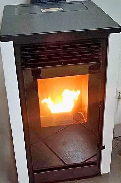 Salamandra a pellets metlor