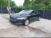 2014 Ford Fusion SE (hev)
