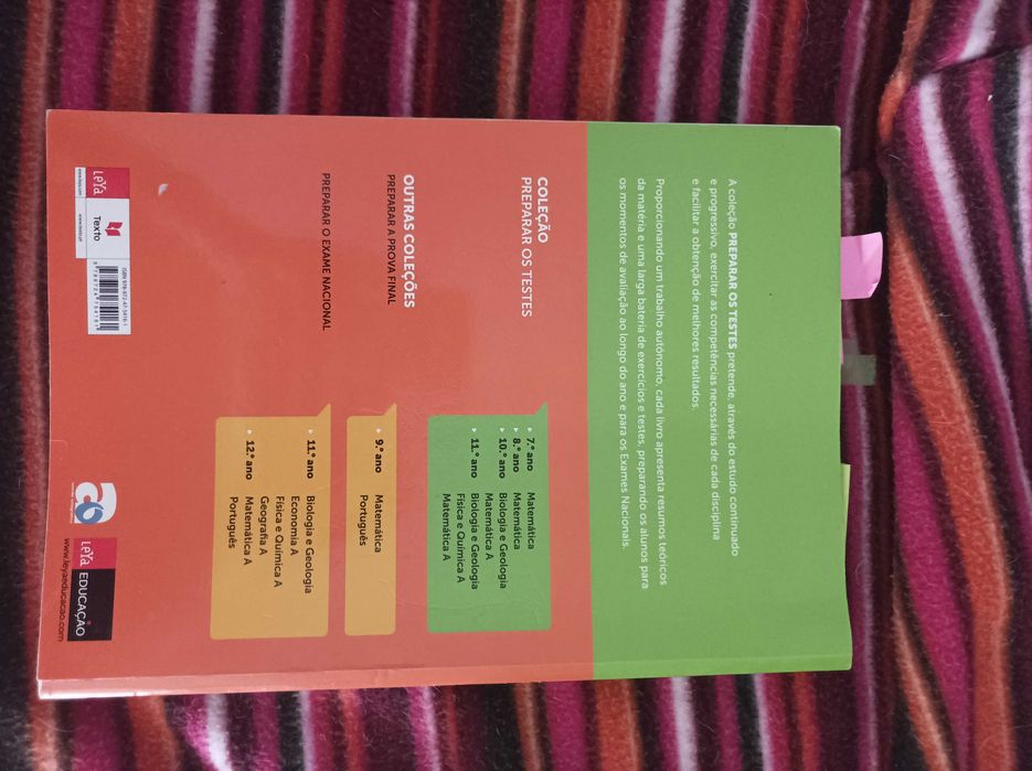 Livro física e química preparar os testes 11 ano