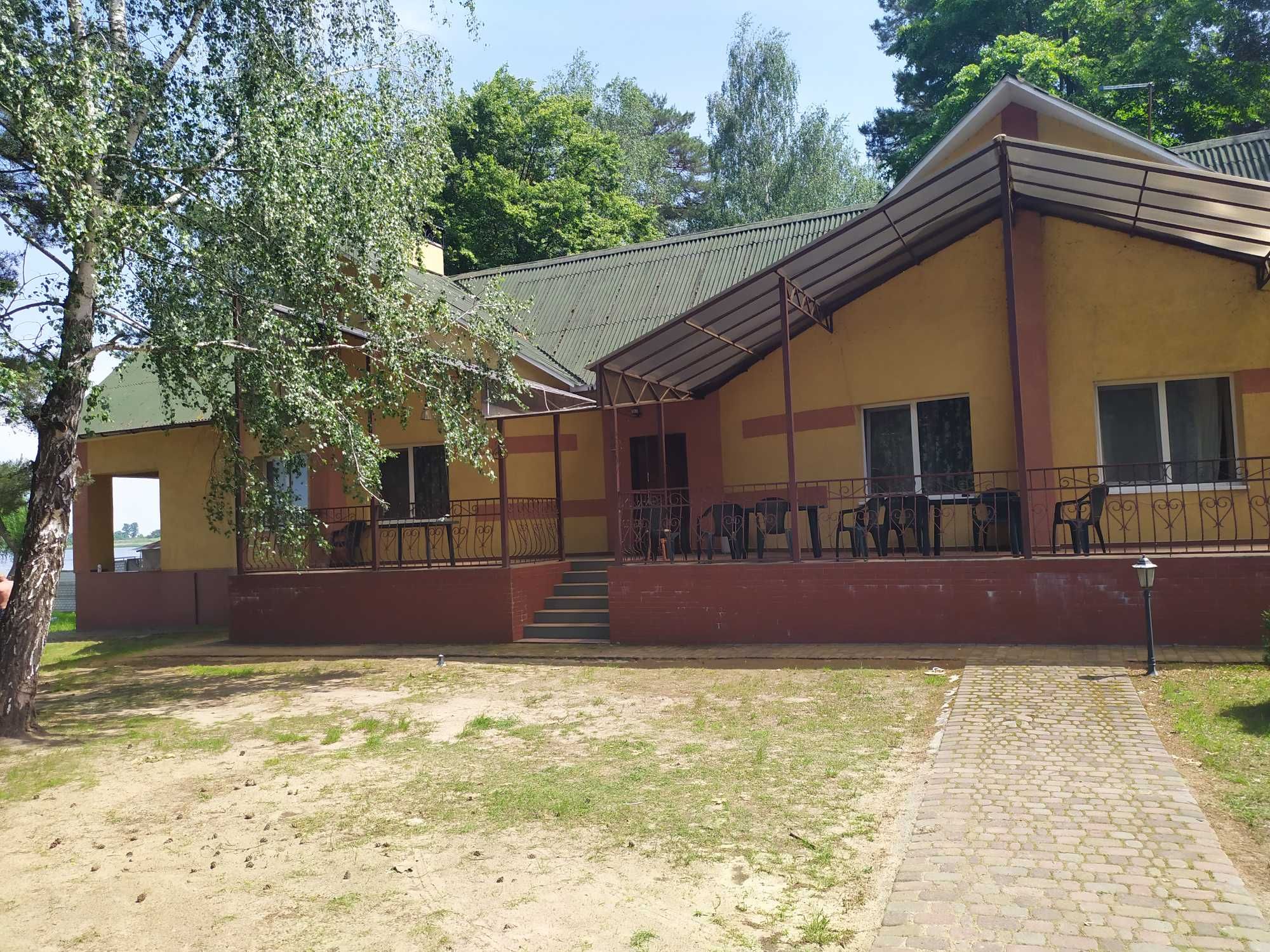 Продаж житлового будинку відпочинку на березі Хрінницького водосховища