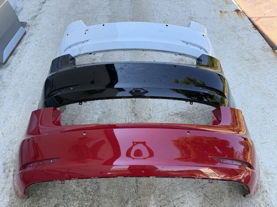 Задній бампер Tesla Model 3