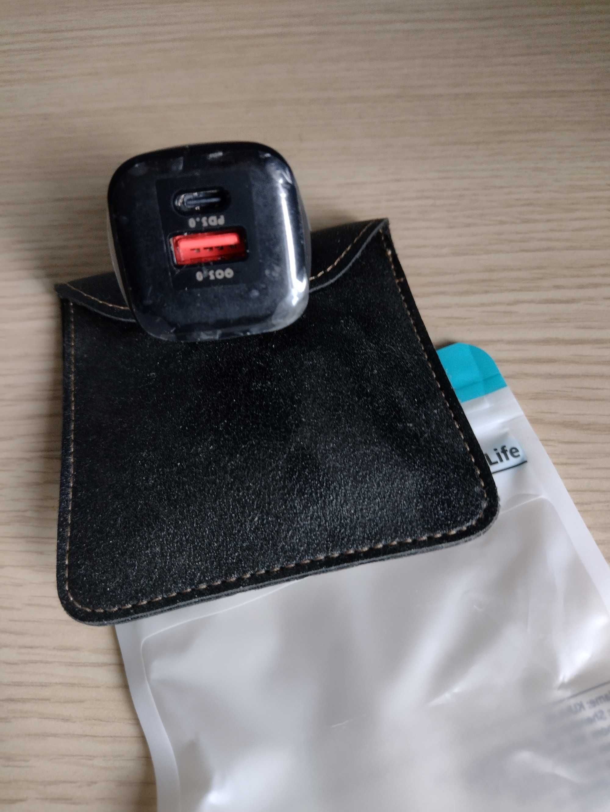 пристрій до планшету Essager 33W GaN  PD dual USB+C QC3.0