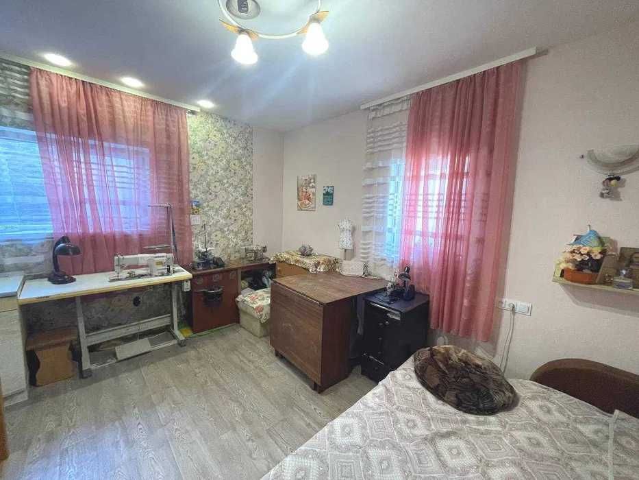 Продам 2-х поверх будинок Мирне с/т