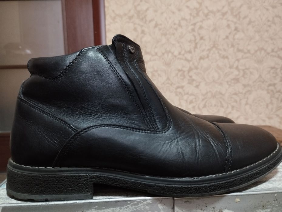 Ботінки взуття зимове