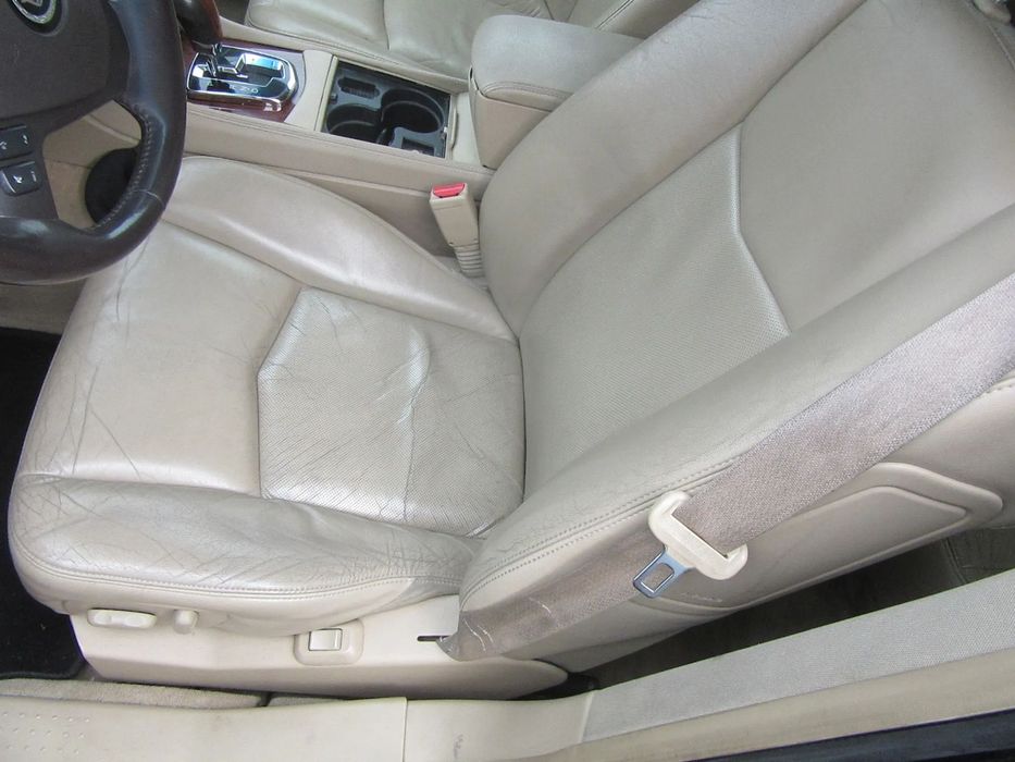 KANAPA FOTELE BOCZKI 5 osób Cadillac SRX 2007 Wszystkie części