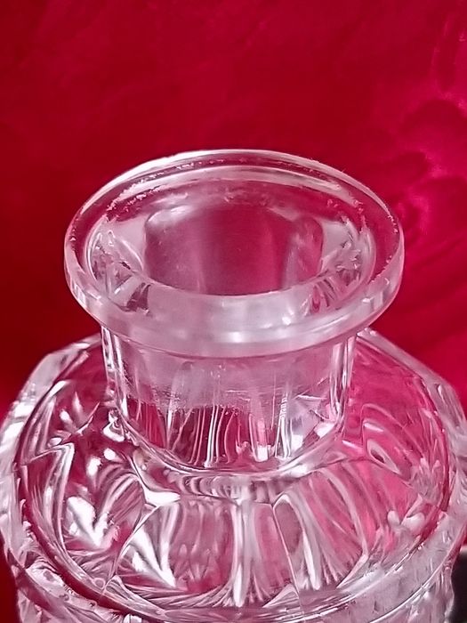 Флакон хрустальный