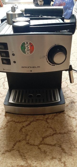 Кофемашина Grunhelm
