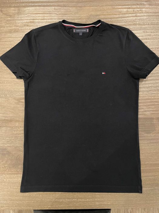 T-shirt's Tommy Hilfiger Preta / Branca - Tamanho S - Homem