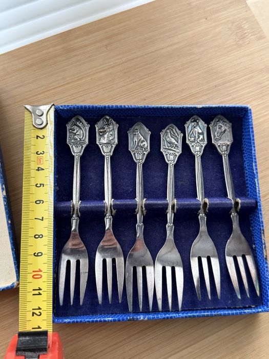 Вінтажний набір виделок(посрібнення)