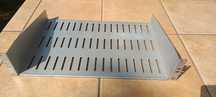 Półka rack 19" 2U