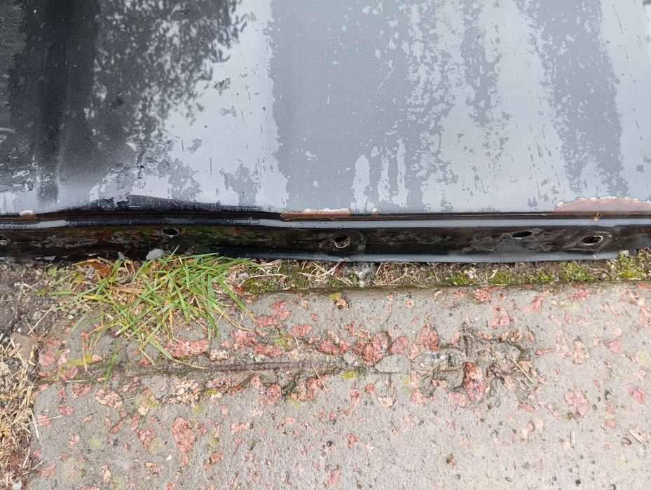 Продам капот черного цвета Шкода Октавия тур