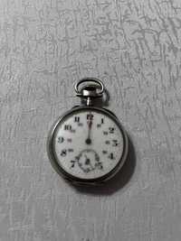 Продам срібний годинник