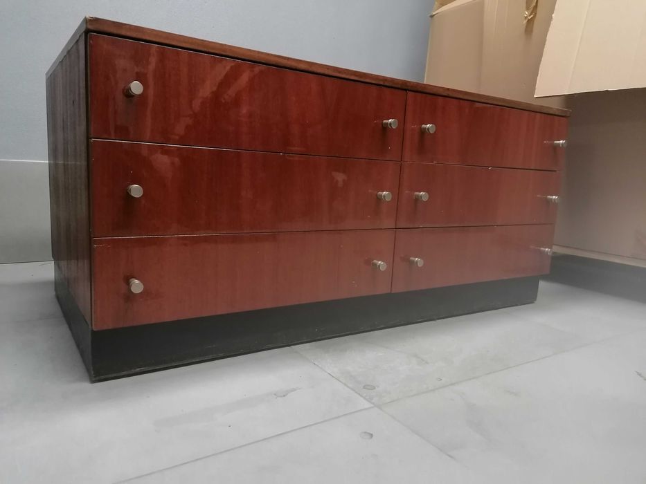 Komoda z szufladami PRL do renowacji 60x50x110