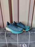 Кросівки Hoka Arahi 6