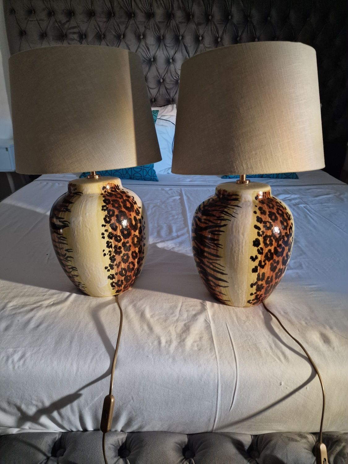 2 candeeiros em cerâmica