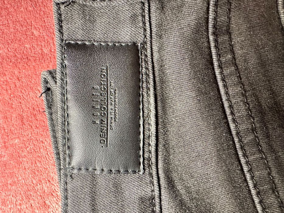 Джинси завужені графітові, чорні Mohito