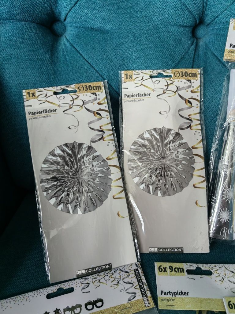 Nowy rok akcesoria okulary trąbki girlanda papierową trąbki