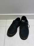 Dr. Martens Półbuty Thurston Lo Czarny Nubuck 41 EUR