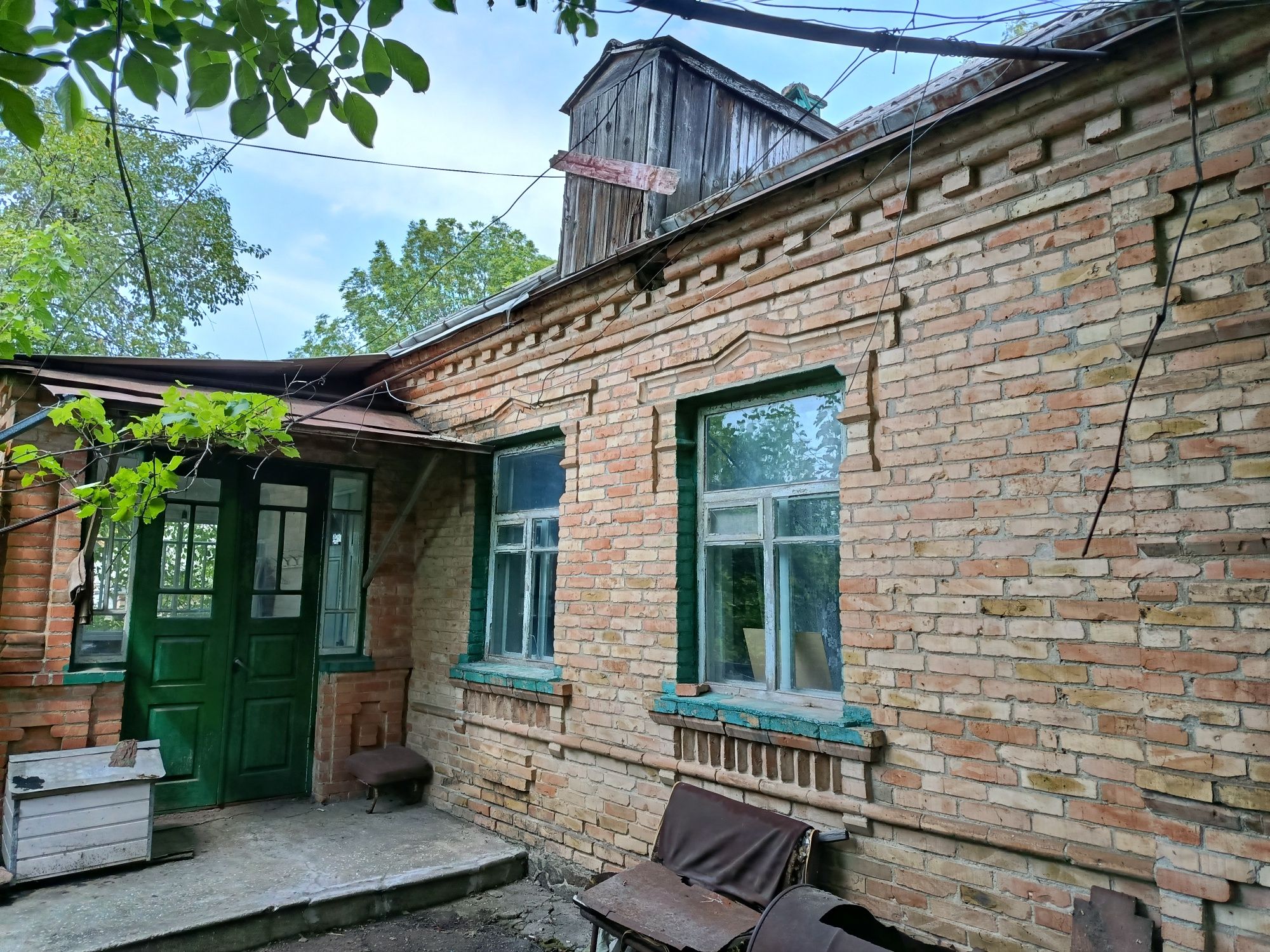 Будинок в центрі містечка