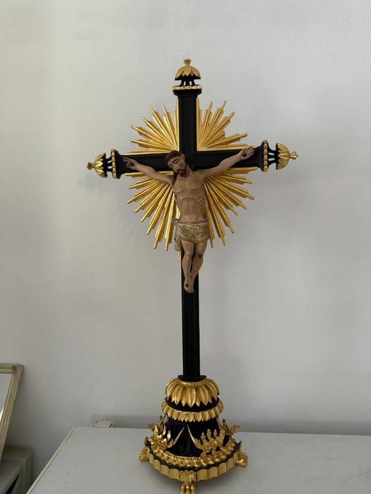 Cristo e crucifixo