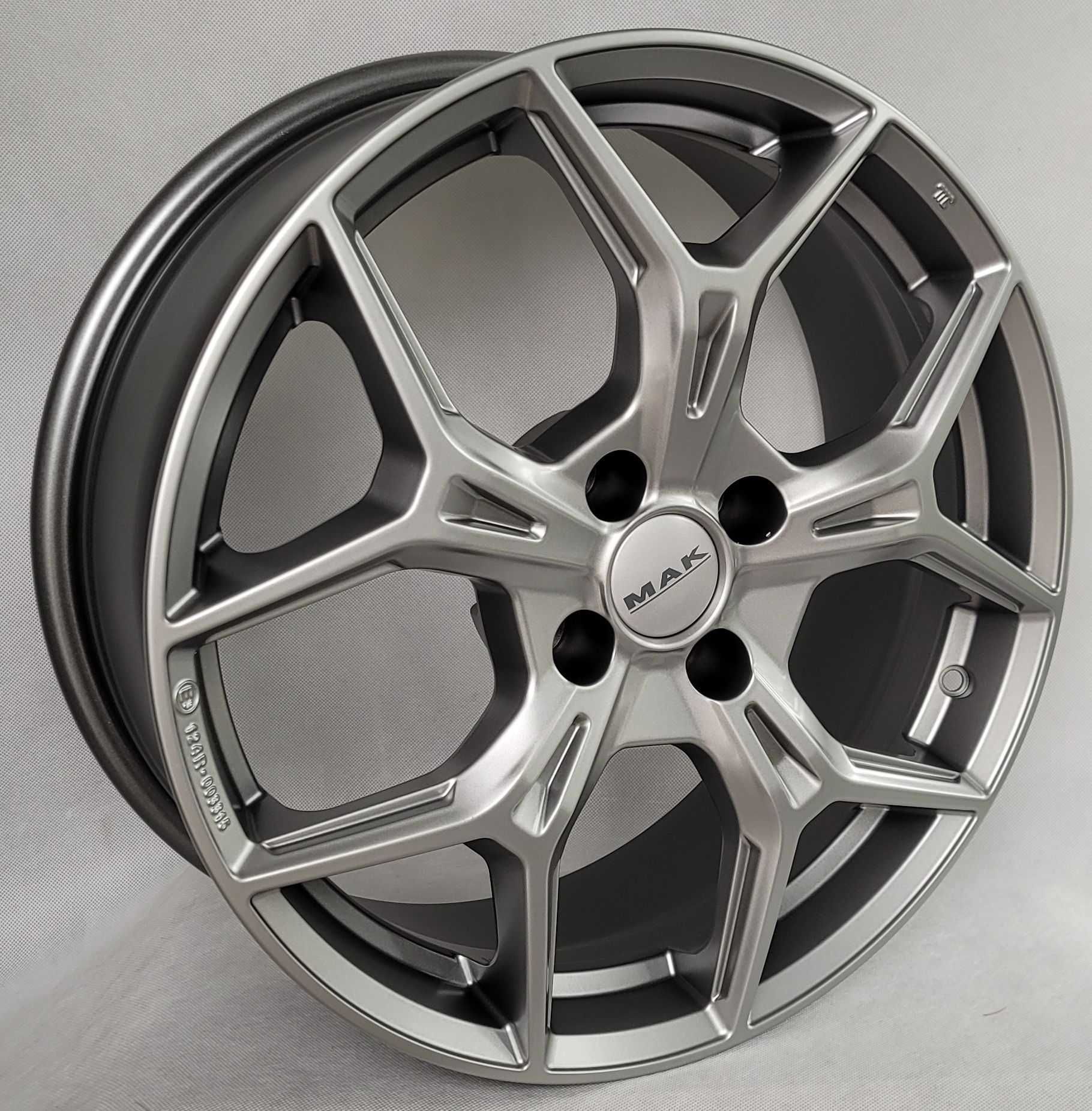 Felgi 18 Alfa Romeo Junior Fiat 600 Jeep Avenger Opel Corsa 4x108 MAK