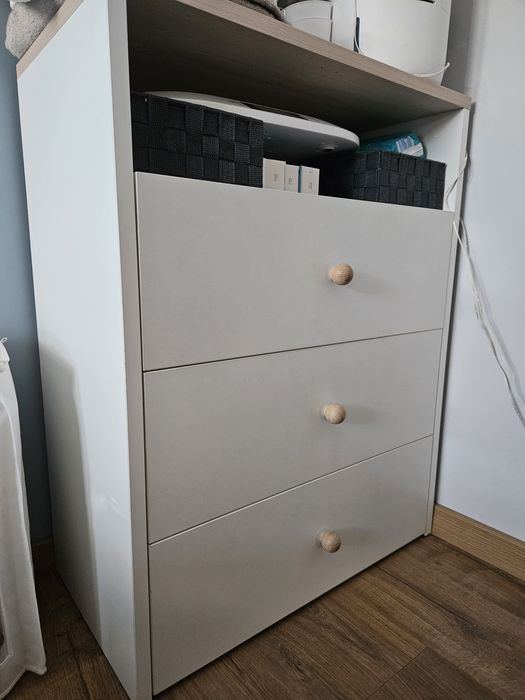 Komoda z nakładką pod przewijak