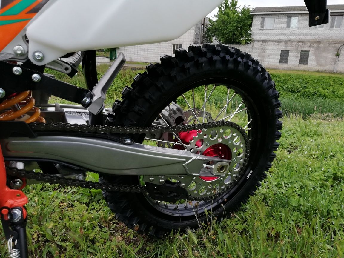 Мотоцикл J4 Enduro