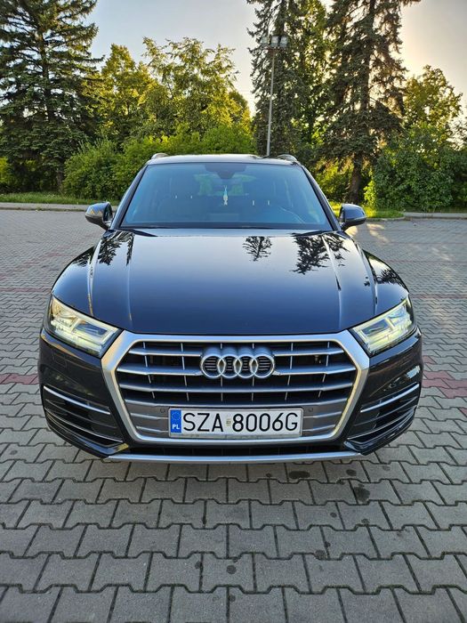 Audi Q5 Niski przebieg, bezwypadkowy, S Tronic Business Line