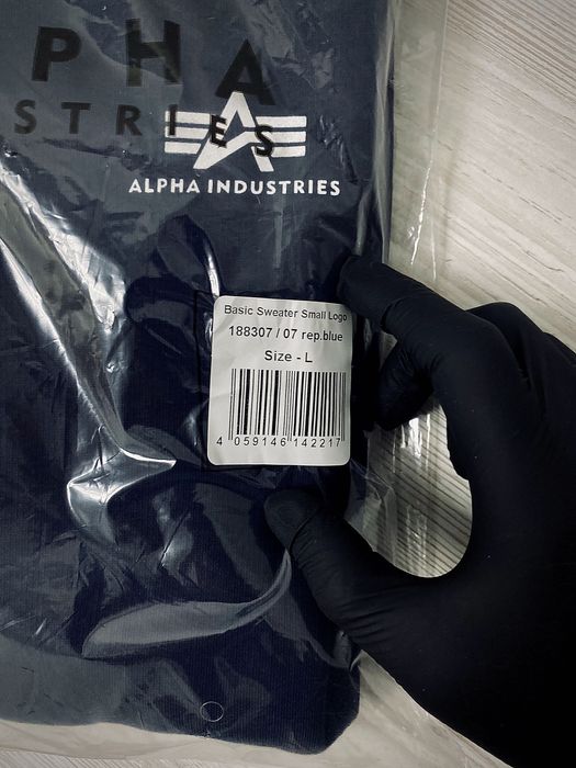 Кофта зимня Alpha Industries темно-синя оригінал