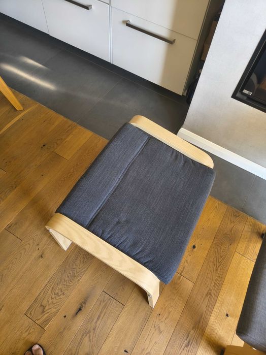 Fotel IKEA POÄNG z podnóżkiem