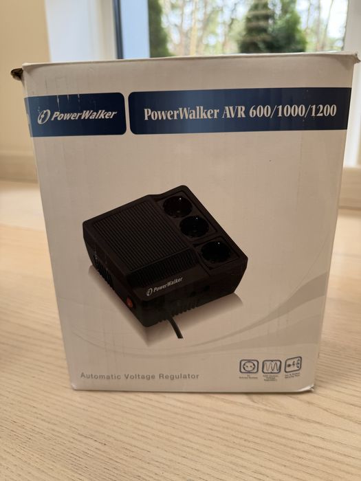 Стабілізатор напруги