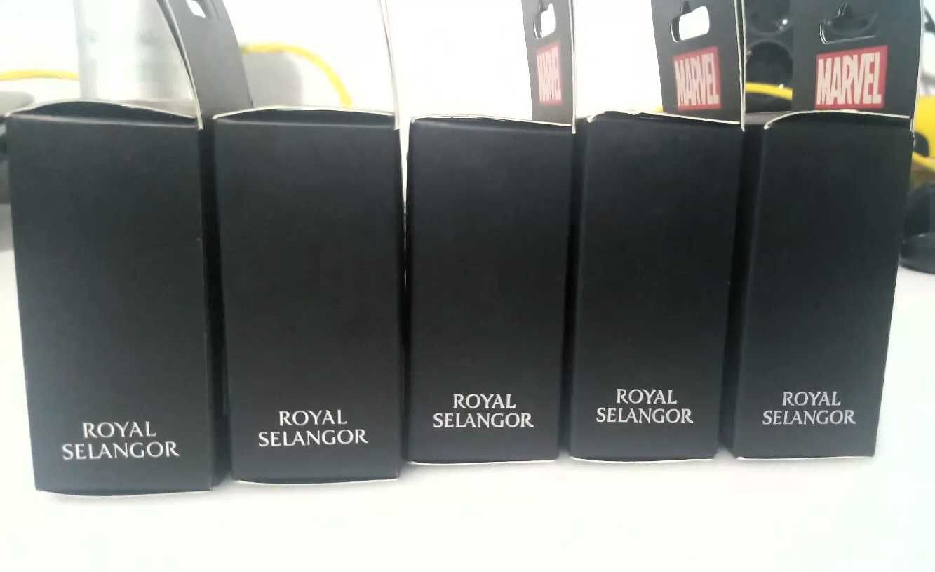 5 Royal Selangor Mini Figures from Marvel Novas/Seladas